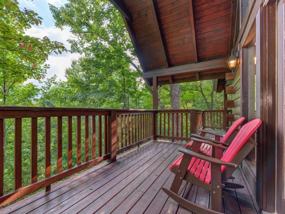 Above The Clouds, 4 Bedrooms, Pool Access, Private, Gaming, Sleeps 16 Gatlinburg Eksteriør bilde