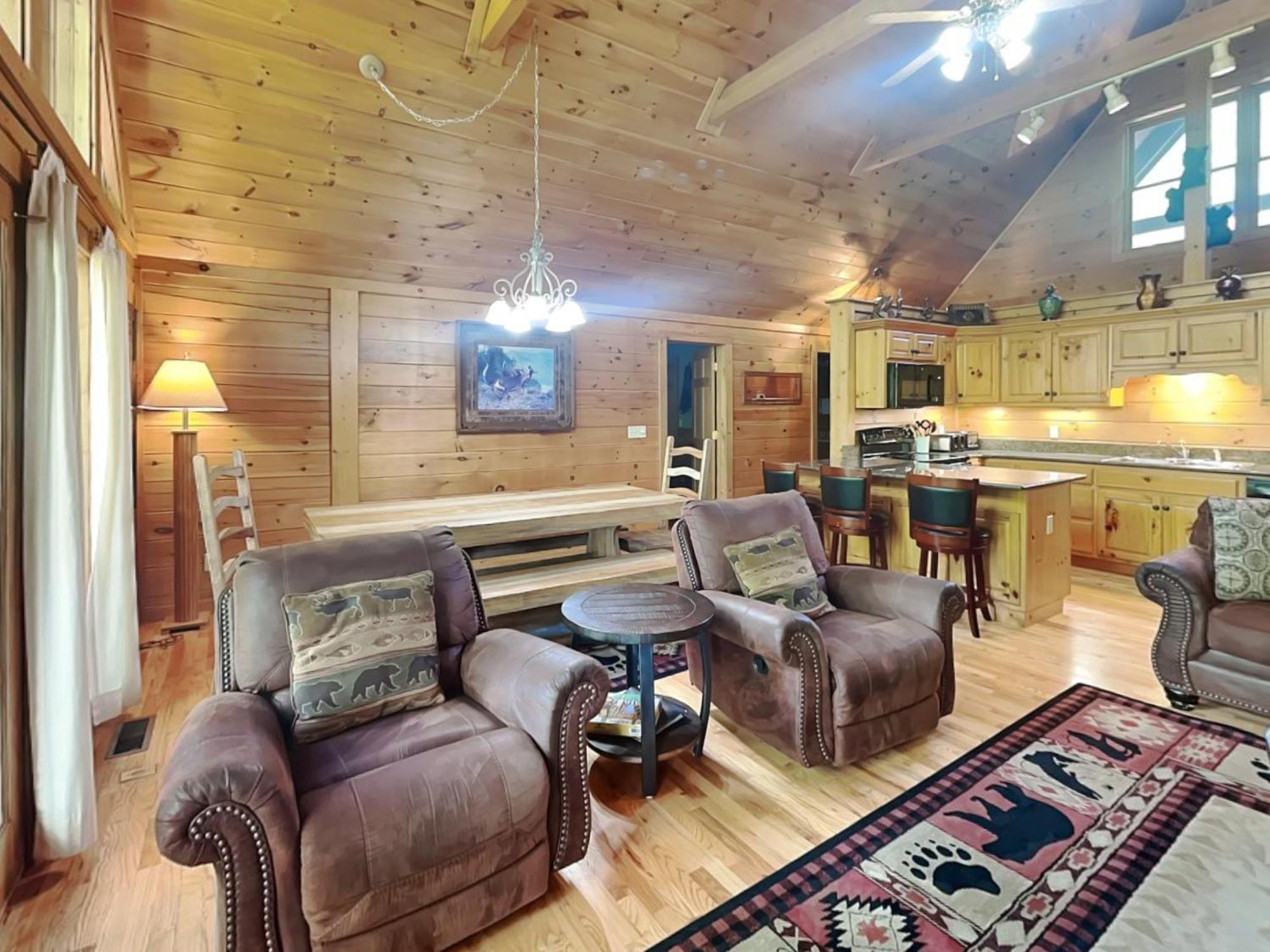 Above The Clouds, 4 Bedrooms, Pool Access, Private, Gaming, Sleeps 16 Gatlinburg Eksteriør bilde