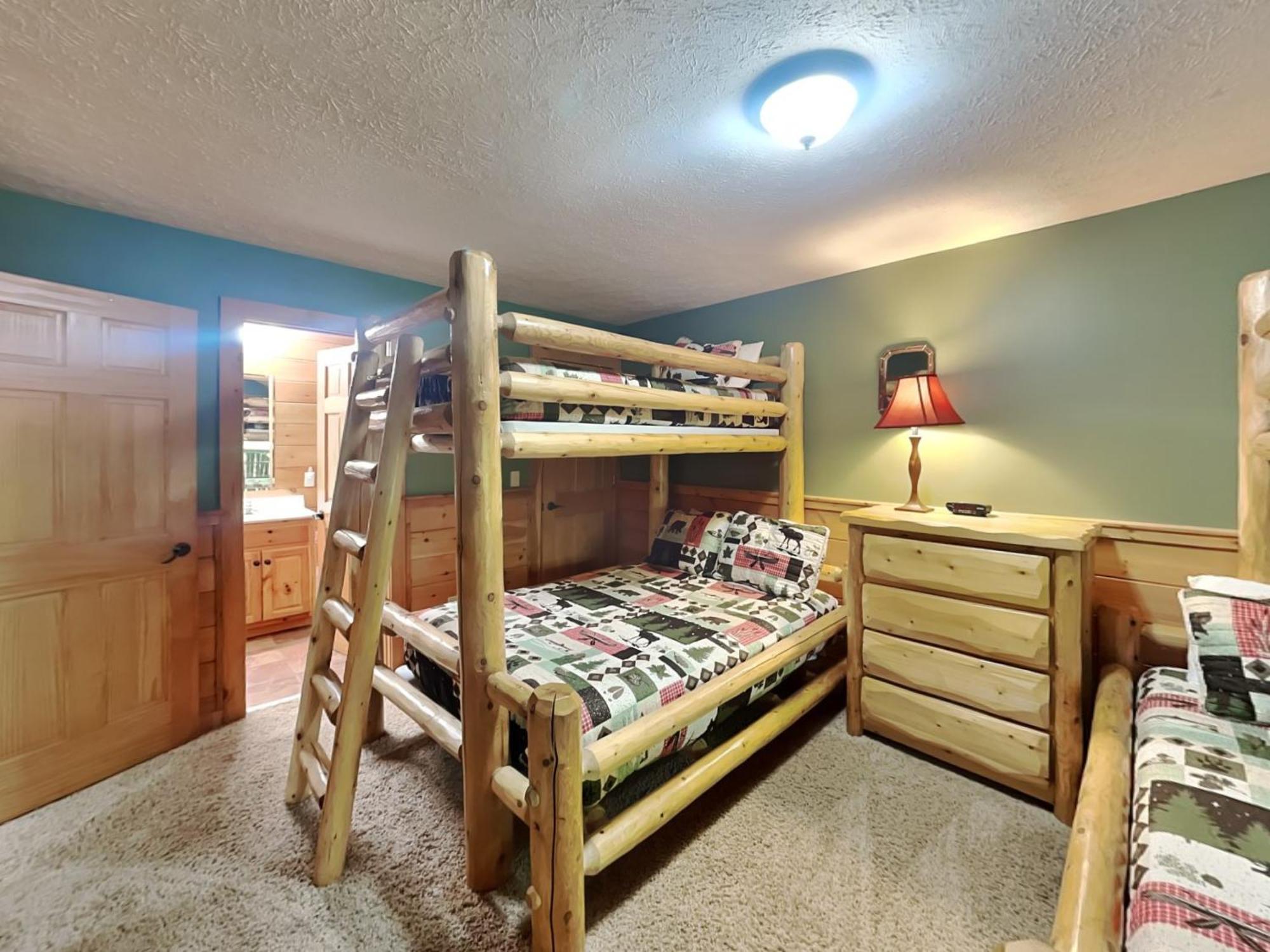 Above The Clouds, 4 Bedrooms, Pool Access, Private, Gaming, Sleeps 16 Gatlinburg Eksteriør bilde