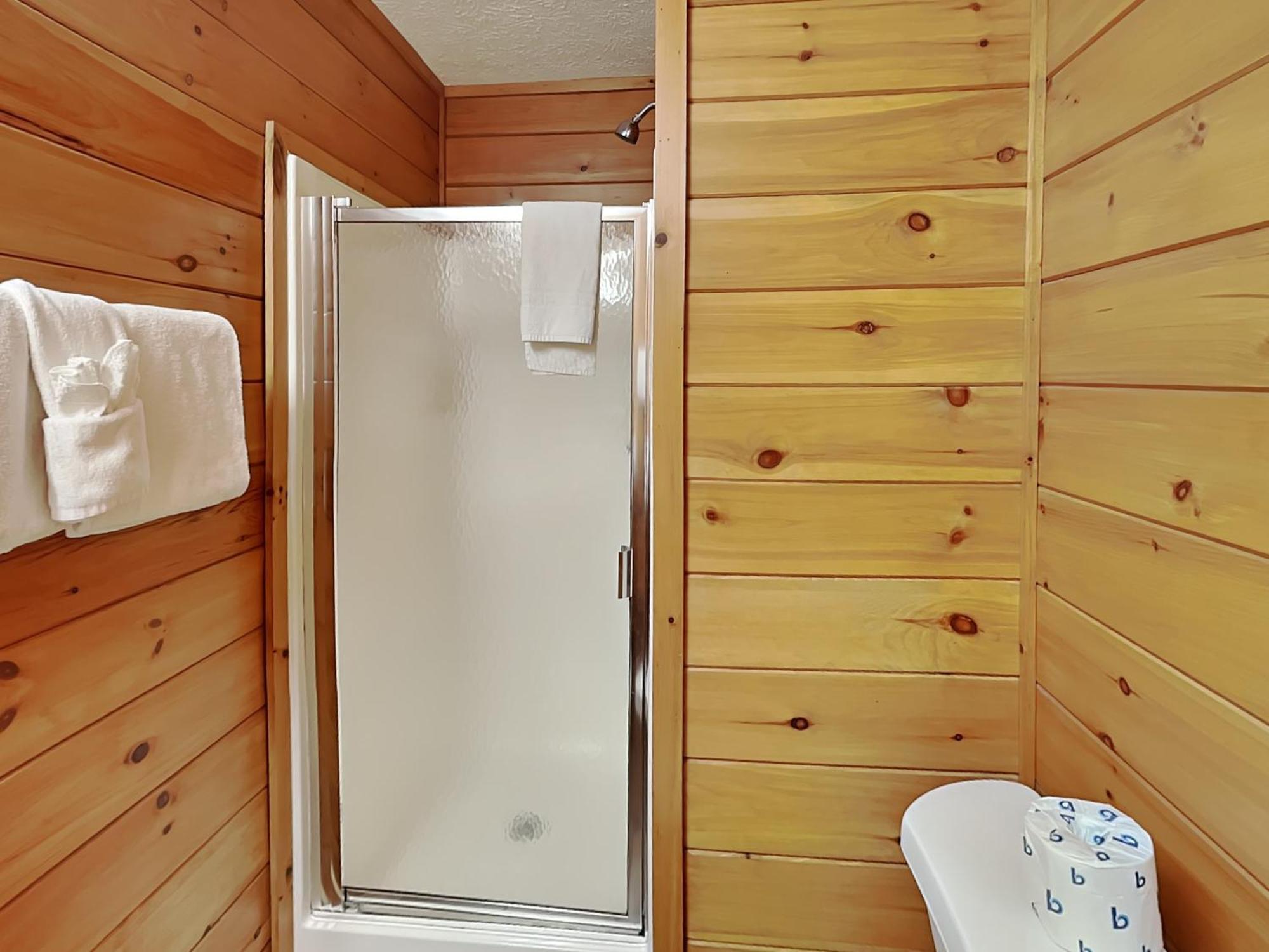 Above The Clouds, 4 Bedrooms, Pool Access, Private, Gaming, Sleeps 16 Gatlinburg Eksteriør bilde